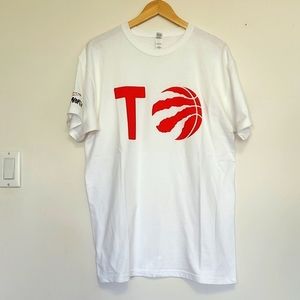 Toronto Raptors T-shirt NWOT